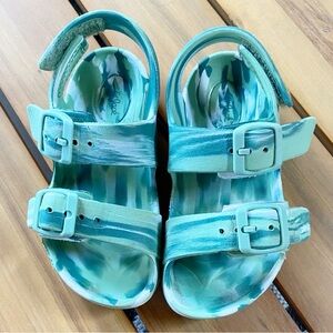 Cat & Jack Tie Dye Green & White Velcro Toddler Sandal size 7